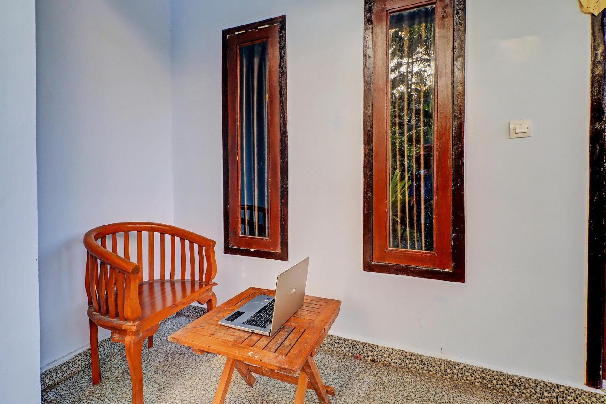 Oyo 92401 Hotel Mustika Negara  Luaran gambar